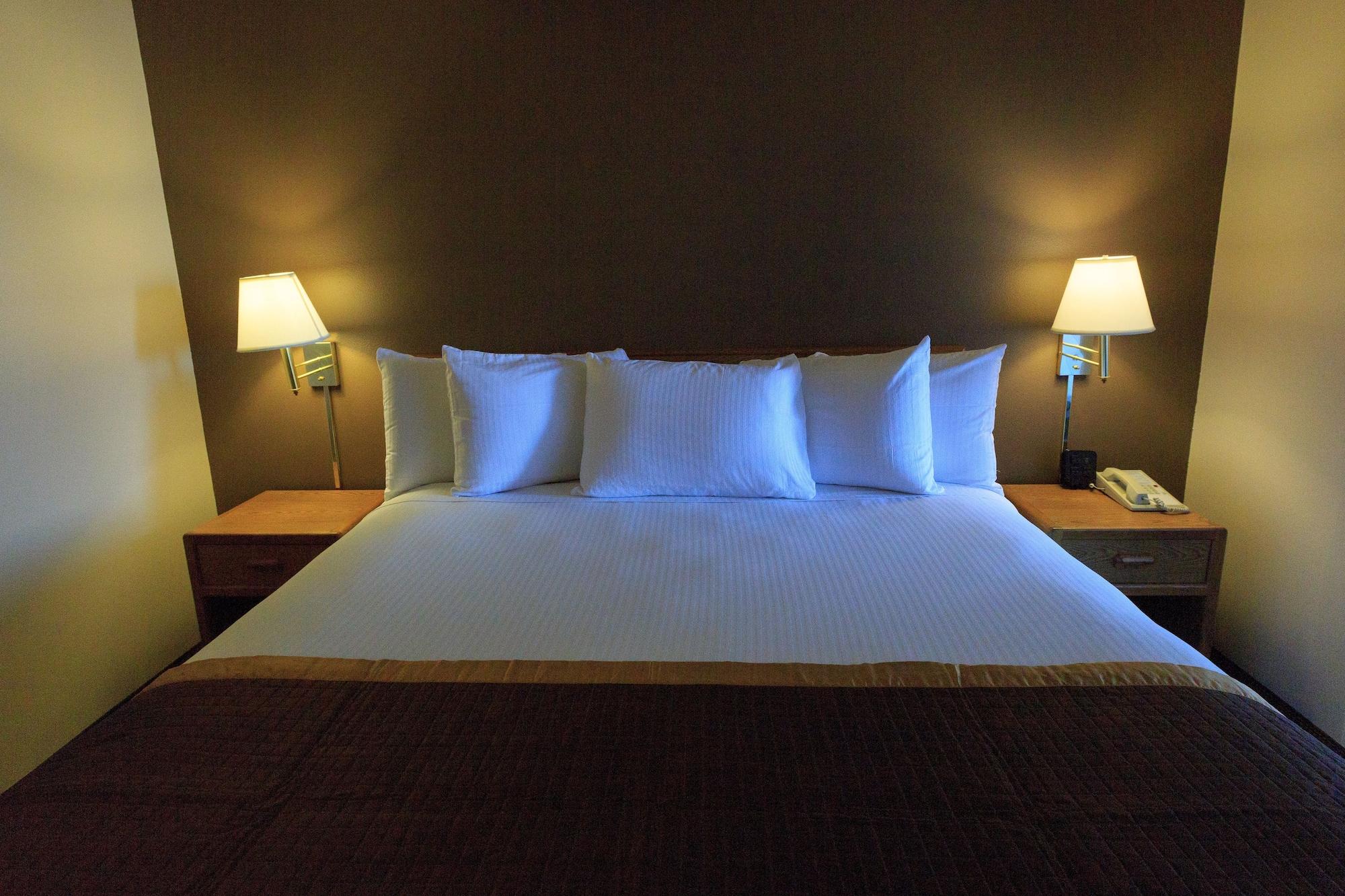 New Victorian Inn & Suites Линкольн Экстерьер фото