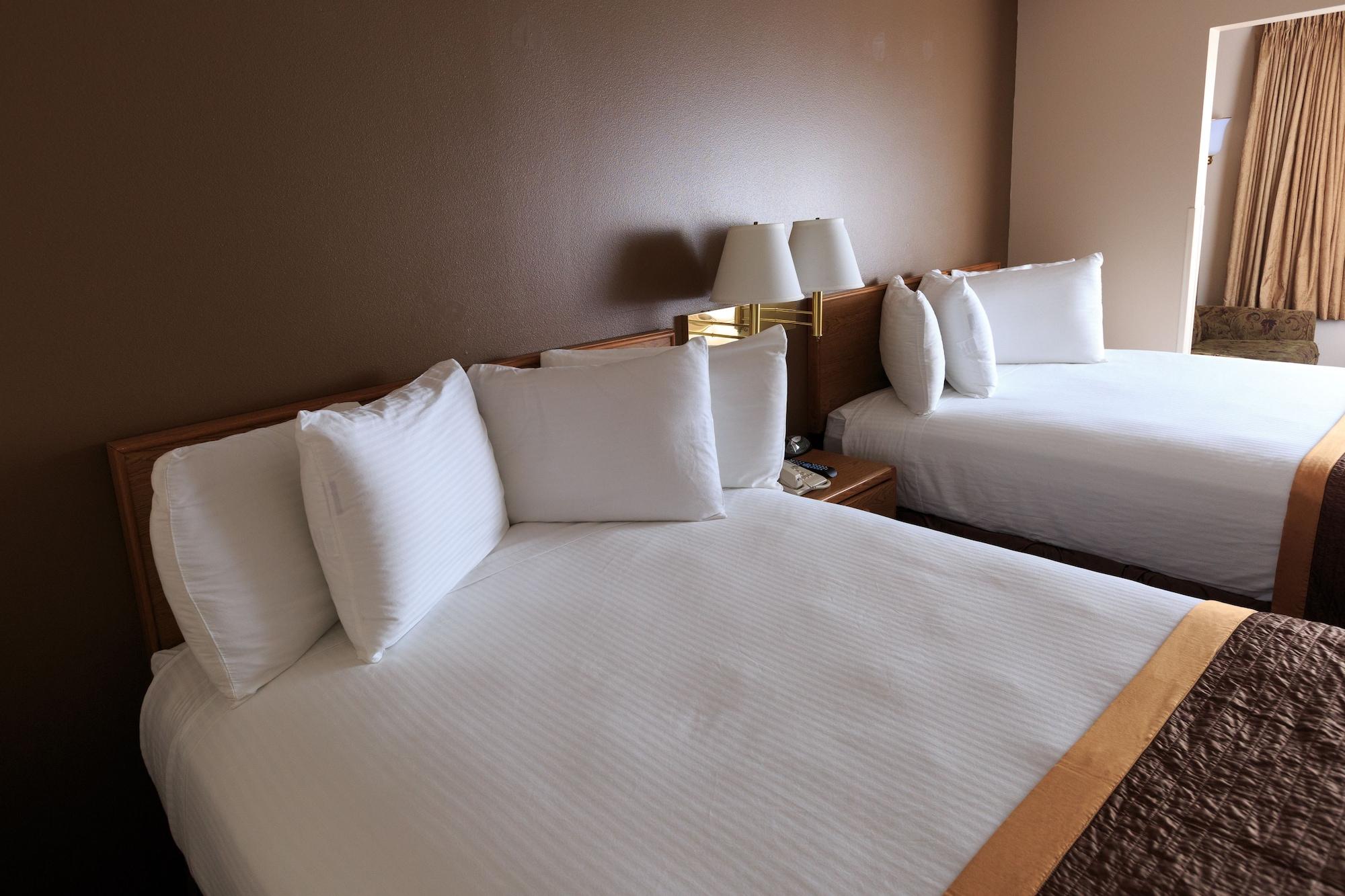 New Victorian Inn & Suites Линкольн Экстерьер фото